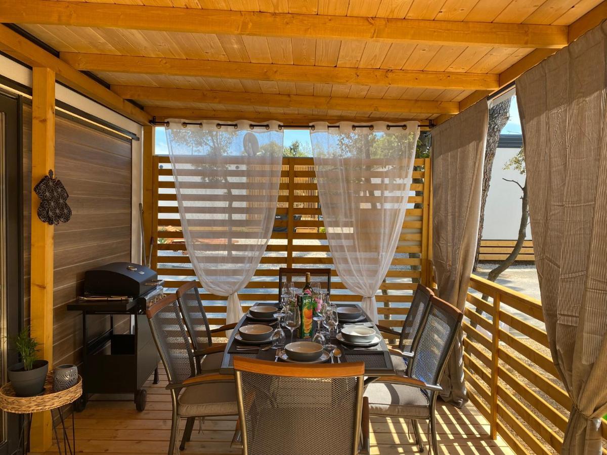 Mobile Home Saky, Biograd Na Moru Exterior foto